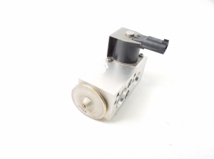 Mini Countryman F60 (2016–2026) Klimaschlauch Ventil 6845414 - 4