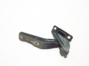 Volkswagen Amarok I (2010–2022) Hood hinge 2H0823302 - 3