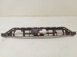 Front grille and its parts - 4K8807233A