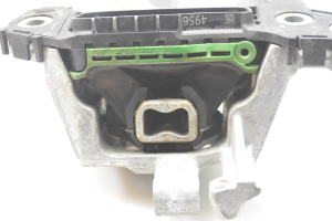 Opel Astra K (2015–2021) Getriebehalter 39004956 - 4