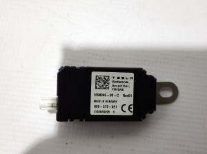 Tesla Model 3 3 (2016–2024) Antenni võimendi 1098046 - 2