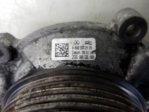 Mercedes Benz E-Class W212 (2009–2015) Veepump A6422002102 - 2