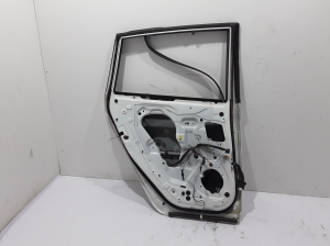 RENAULT Koleos (2007–2016) Rear side doors 821010025R - 2