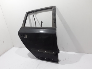 Rear side doors - 821000024R