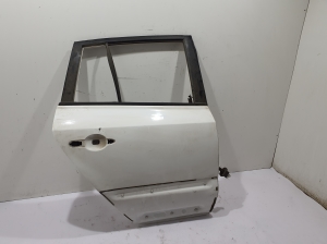 RENAULT Koleos (2007–2016) Rear side doors 821000024R - 4