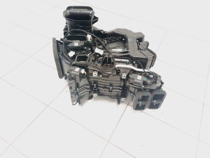 Tesla Model Y Y (2020–2026) Heizung und ihre Teile 1494714-00-H - 2