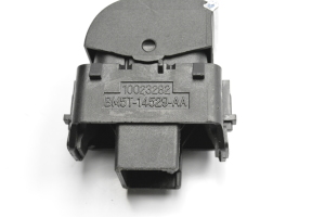 Ford Kuga (2008–2012) Fensterheberschalter vorne BM5T14529AA - 2