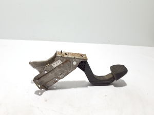 Volkswagen Amarok I (2010–2022) Siduripedaal 2H0721059B - 4