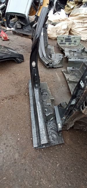 AUDI A3 8V (2012–2020) Center pillar 8V5809840 - 3