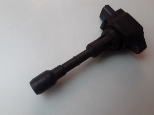 Infiniti M37 Y51 (2011–2026) Ignition coil 22448EY00A - 2