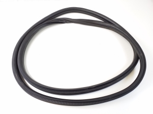 Front door rubber seal - 7390091