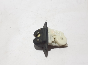 Trunk lid lock - 90502EN00A