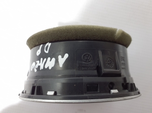 Volkswagen Amarok I (2010–2022) Dashboard air vent grilles 2H0819703E - 4