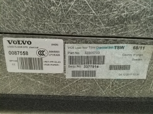 VOLVO XC60 (2017–2026) Tapis de coffre 32205733 - 2
