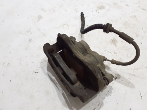 Volkswagen Amarok I (2010–2022) Eesmine pidurisadul 2H0615106C - 2