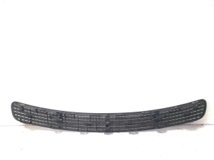 Mercedes Benz E-Class W211 (2002–2009) Motorhaubengitter 2118800005 - 4