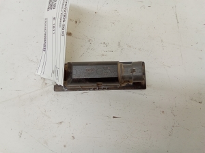 Opel Meriva (2003–2010) Numbrimärgi valgustuse korpus 09164143 - 2
