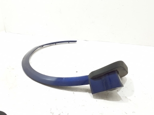 AUDI Q8 (2018–2026) Front fender molding 4M853718B - 2