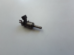 Subaru Forester SK (2018–2026) Injektor Einspritzdüse 16611AB030 - 3