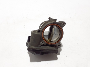 Volkswagen Amarok I (2010–2022) Drosselklappe 03L128063H - 4