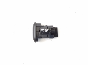 Mini Countryman F60 (2016–2026) Hazard light switch 6842276 - 2