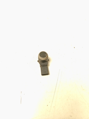   Priekšējais parkošanās sensors  - A2125420018 