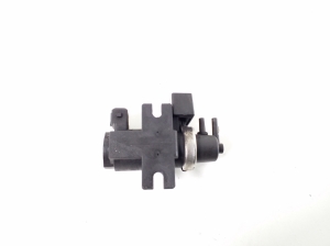 BMW X3 E83 (2003–2010) Solenoid 2247906 - 2
