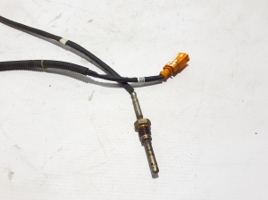 Volkswagen Amarok I (2010–2022) Abgastemperatursensor 03L906088AF - 5