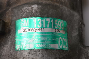 Opel Vectra C (2002–2008) A/C compressor 13171593 - 2