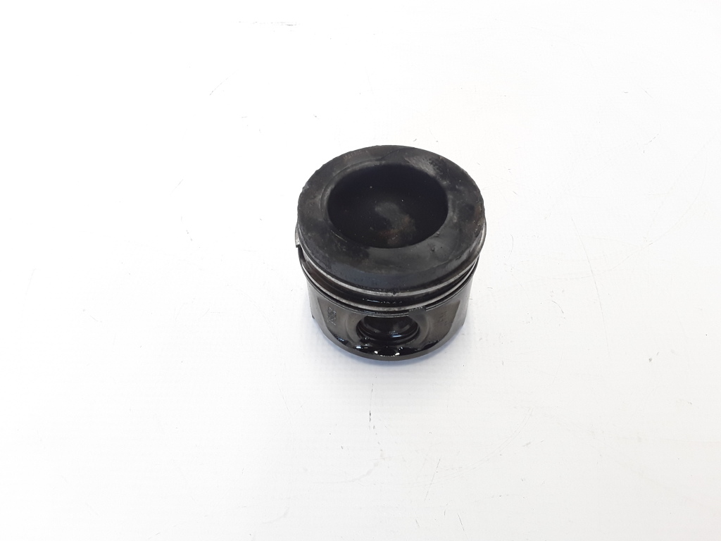 RENAULT Laguna 3 generation (2007-2015) Piston 120A13546R 21083517
