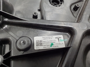 Tesla Model Y Y (2020–2026) Rear side door window regulator 149551200G - 2