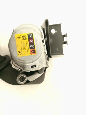Opel Astra K (2015–2021) Rear seat belt 39059589 - 3