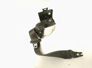 Opel Astra K (2015–2021) Sicherheitsgurt hinten 39059590 - 3