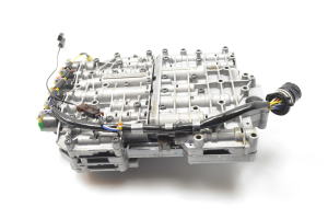 Volkswagen Passat B5 (1997–2005) Getriebesteuergerät im Getriebe 1060427098 - 4