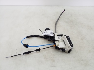 Mercedes Benz GLK-Class 204 (2008–2015) Rear side door lock A2047302435 - 2