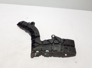 Rear bumper bracket - 31455501