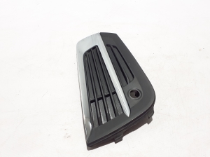 VOLVO XC60 (2017–2026) Front bumper lower grille 31449214 - 2