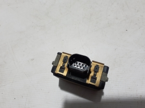 Volkswagen Golf VII (2012–2026) Aklās zonas radars Distronic 5Q0907561G - 2