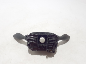 VOLVO V60 (2018–2026) Switch and its parts - 2