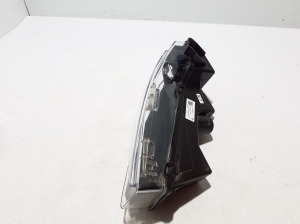 Tesla Model 3 3 (2016–2024) Front-Nebelscheinwerfer 1624798 - 4