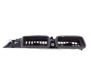 Hyundai IONIQ 5 I (2021–2026) Dashboard air vent grilles 97410GI000 - 4