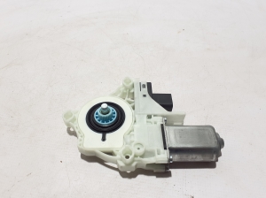 Tesla Model Y Y (2020–2026) Front door window regulator motor 163442400A - 4