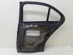Mercedes Benz C-Class 205 (2014–2021) Tagumised küljeuksed A2057320210 - 3