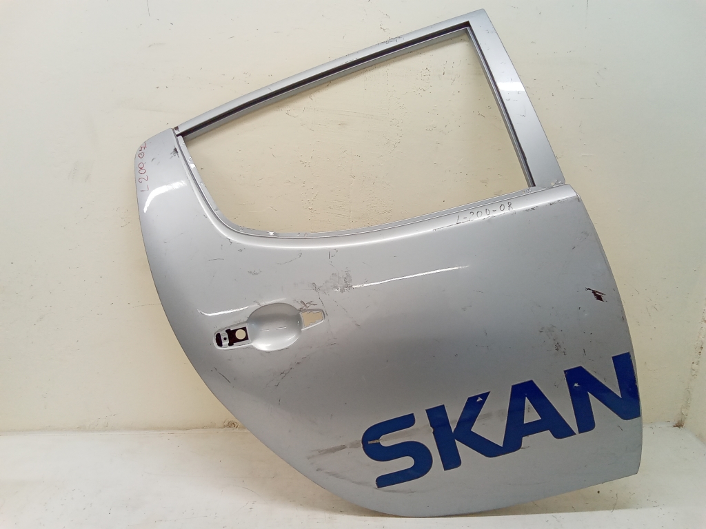 Mitsubishi L 200 (2006–2015) Rear side doors 5730B132 Mitsubishi L 200 (2006–2015) Rear side doors 5730B132