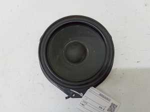 Rear side door speaker - 9175188