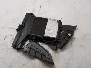 Volkswagen Touareg III (2018–2026) Luftfiltergehäuse 4M0133843C - 2