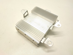 Tesla Model Y Y (2020–2026) Audioverstärker 1507152-01-B - 4