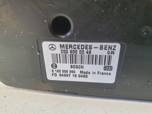 Mercedes Benz E-Class W211 (2002–2009) Vaakumpump 2038000048 - 2