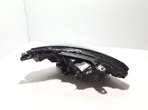 RENAULT Clio V (2019–2026) Scheinwerfer vorne 260606305R - 9