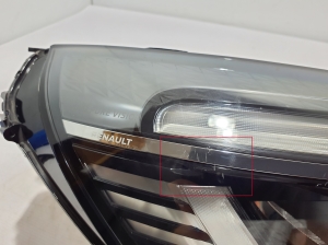 RENAULT Clio V (2019–2026) Scheinwerfer vorne 260102407R - 4